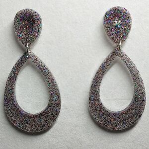 *Sale* Earrings Teardrop Multi. Color Glitter Studs